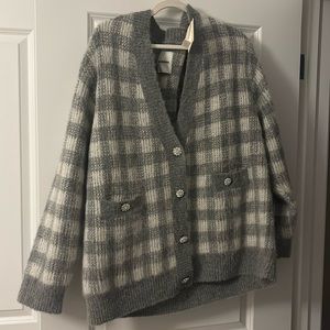 Sandro cardigan in size 4. Xl. New with tags